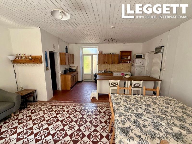 Property photo 3 of 10