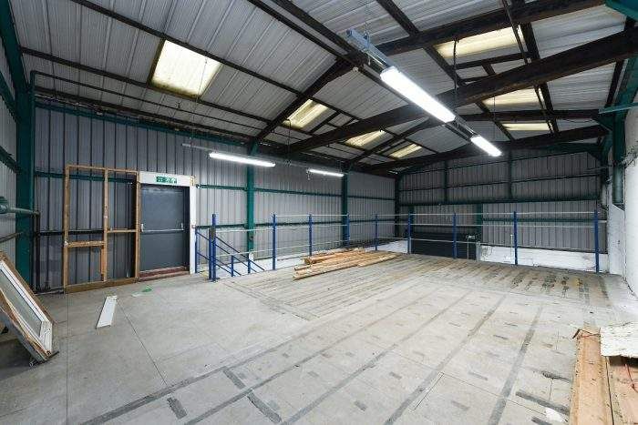 Property photo 3 of 4