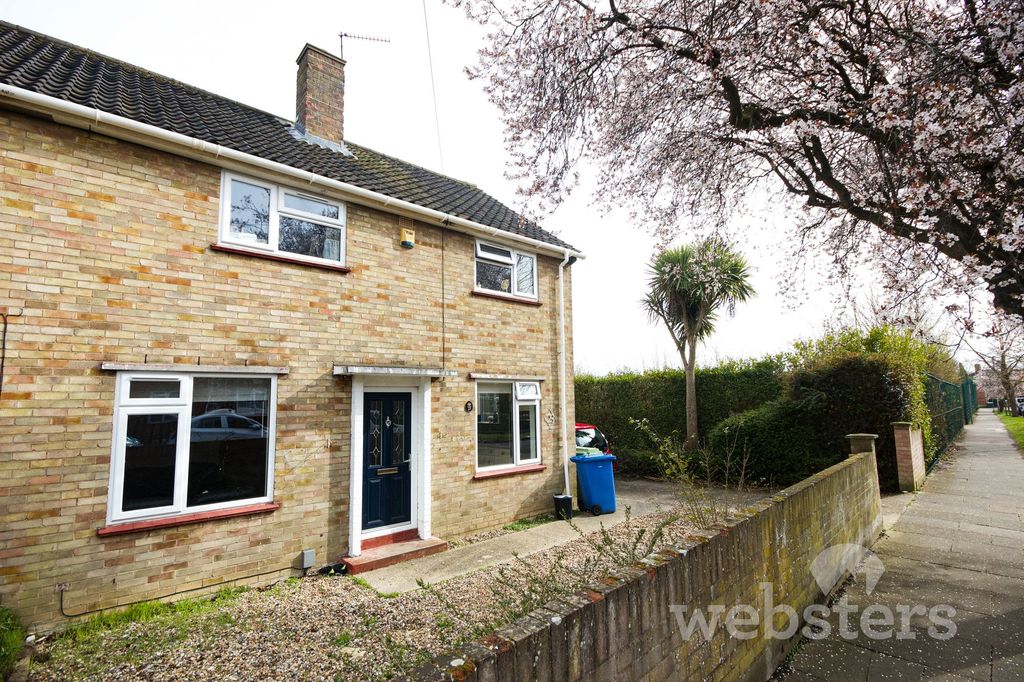 Property photo 1 of 11