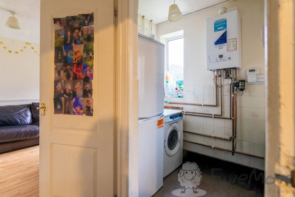 Property photo 3 of 15 Dmc02258-Hdr