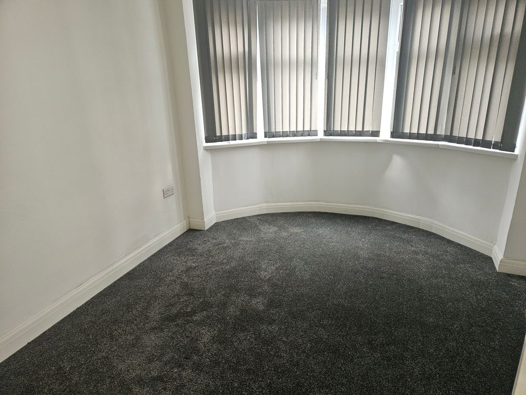 Property photo 2 of 9 Bedroom 2