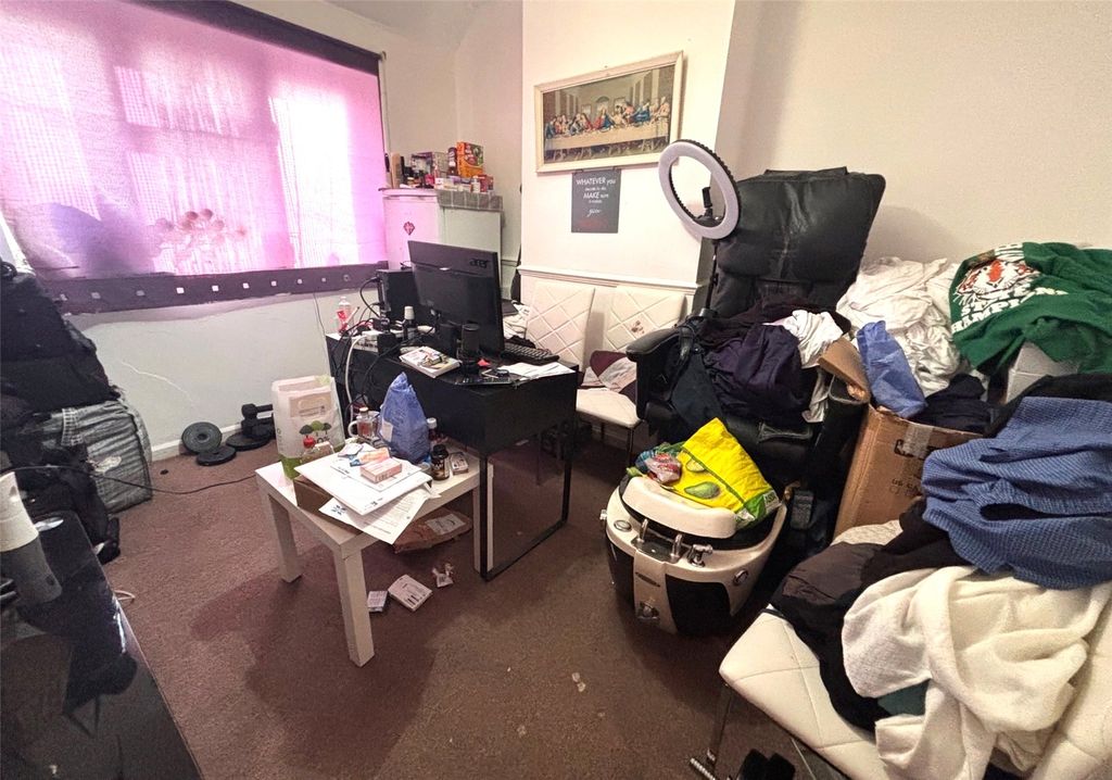 Property photo 2 of 6 Picture No. 06