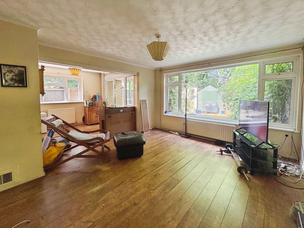 Property photo 2 of 13 Pbox-Img.Jpg