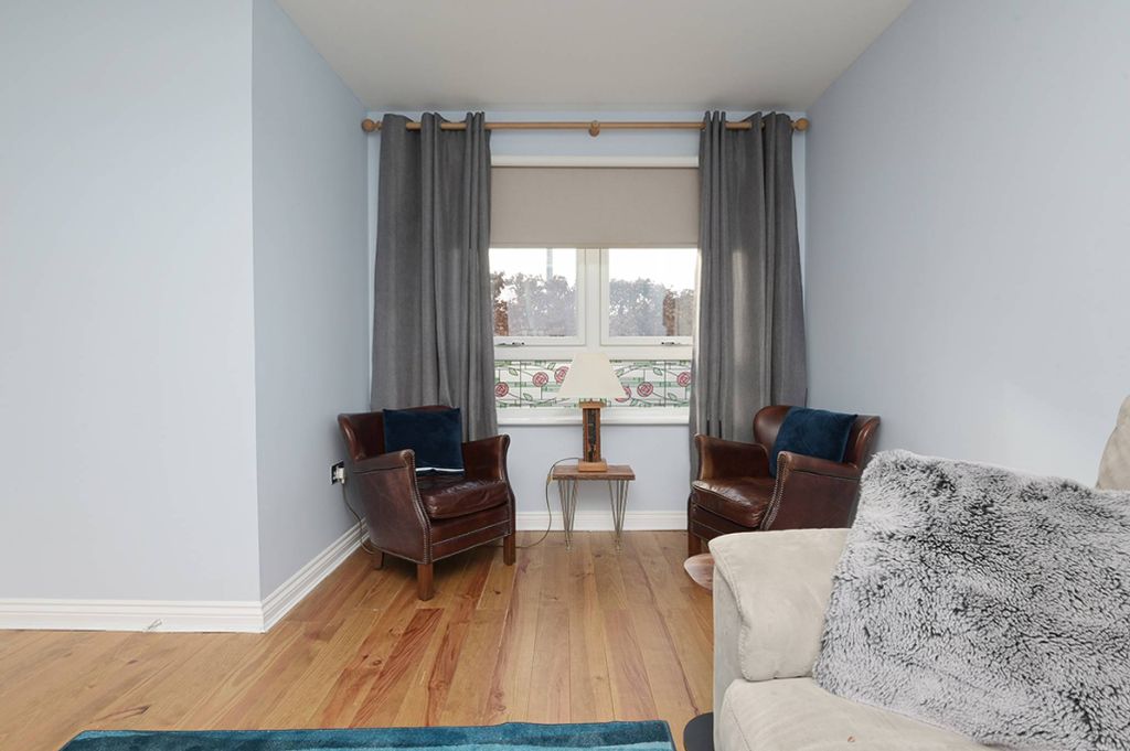 Property photo 3 of 28