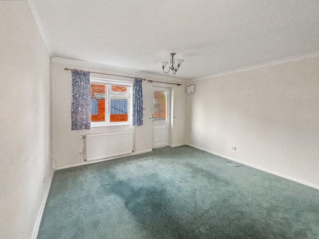 Property photo 2 of 9 Picture No. 07