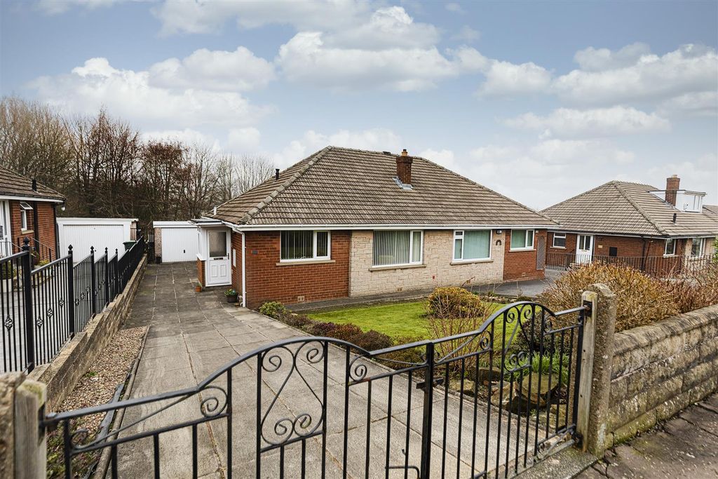 Property photo 1 of 23