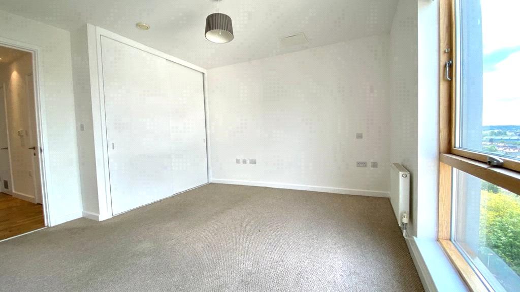 Property photo 3 of 5 Bedroom