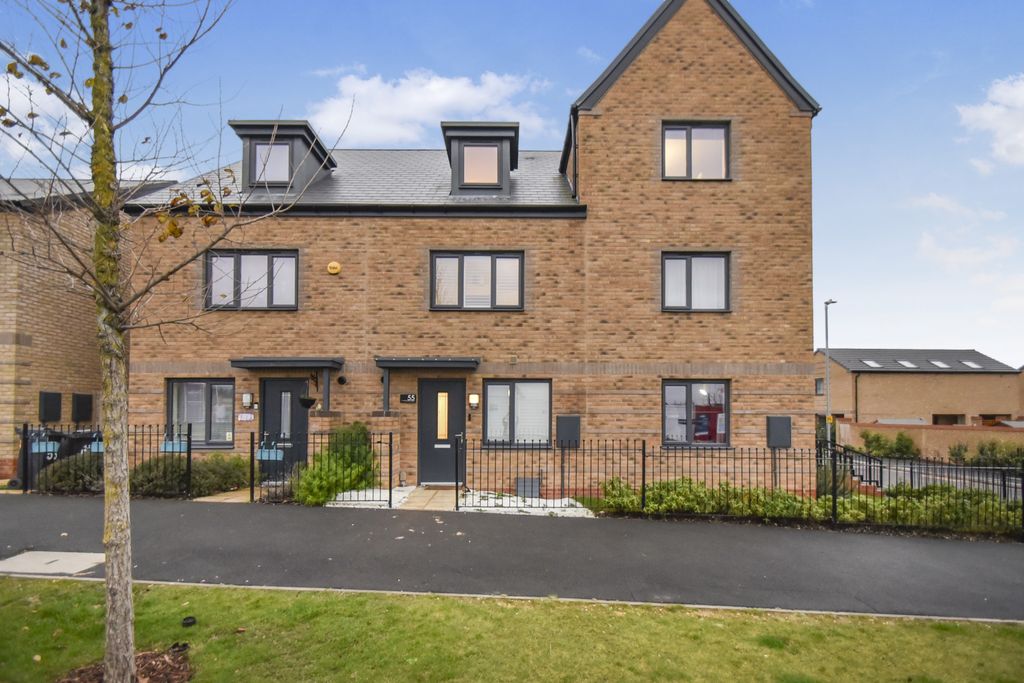 Property photo 1 of 12 283723_20251127060152