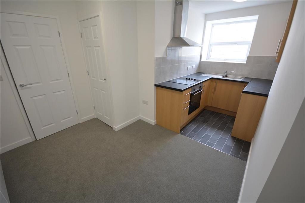 Property photo 2 of 6