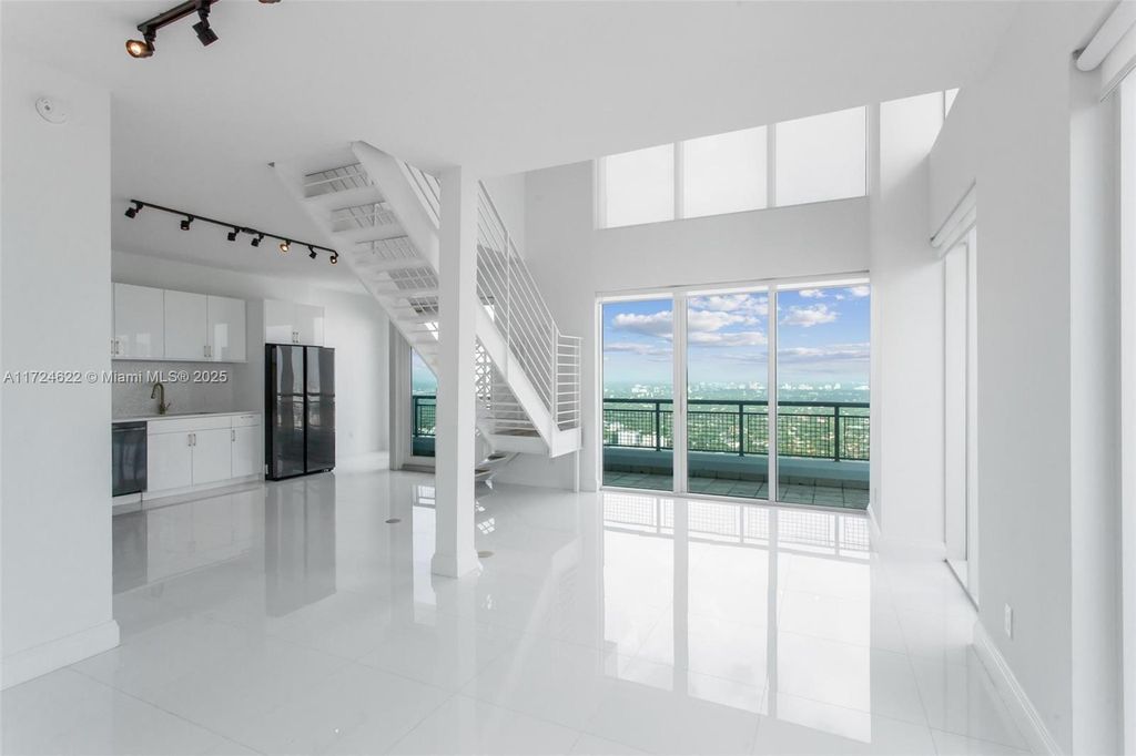 Property photo 2 of 41 <Alttext/>