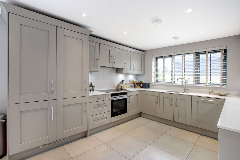Property photo 3 of 15 Picture No. 74