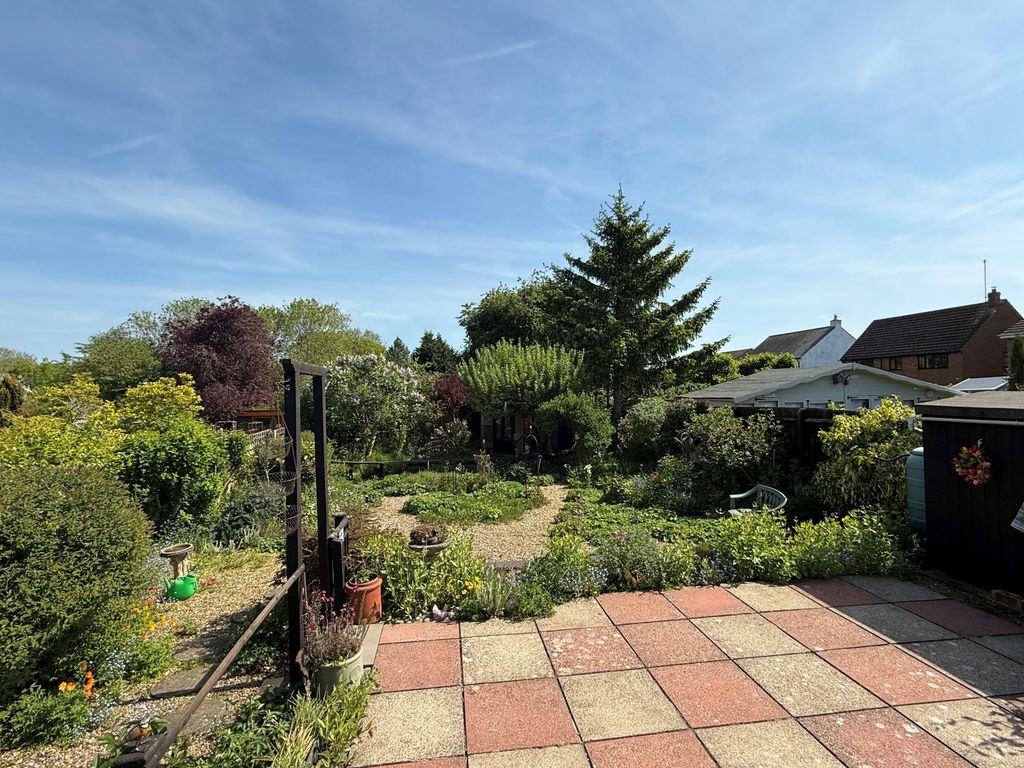 Property photo 3 of 16 Photo 11