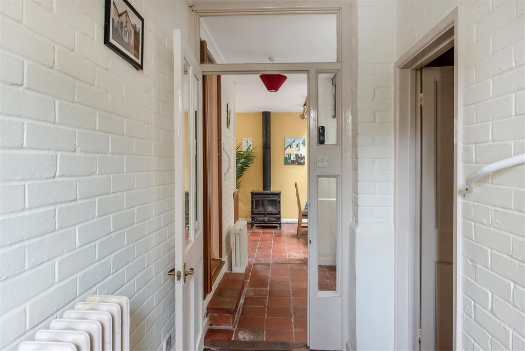 Property photo 3 of 23 Sketch_Ph1_6393799.Jpg