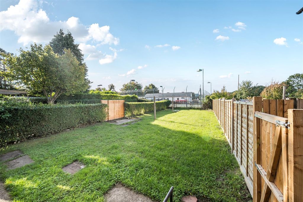 Property photo 2 of 19 1363324-8-68De507c29815.Jpg