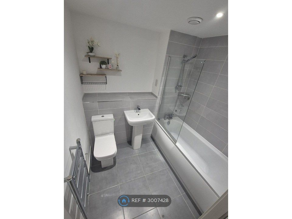 Property photo 2 of 4