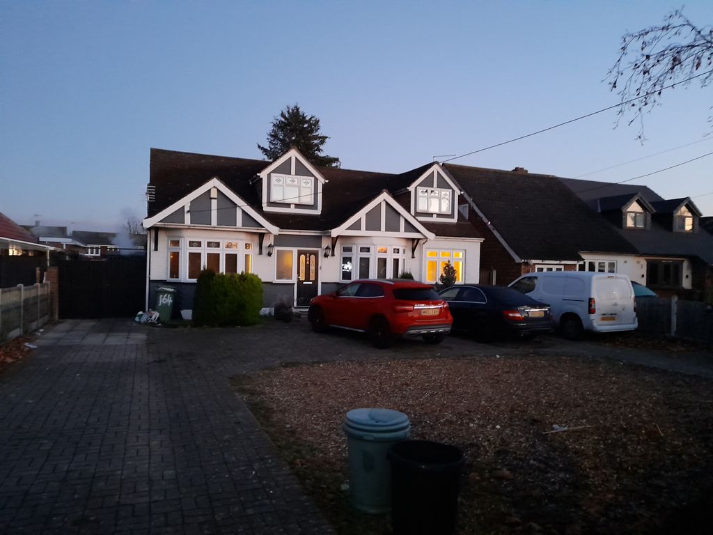 Property photo 1 of 26 5 Bedroom Fully Detached Property For Rent