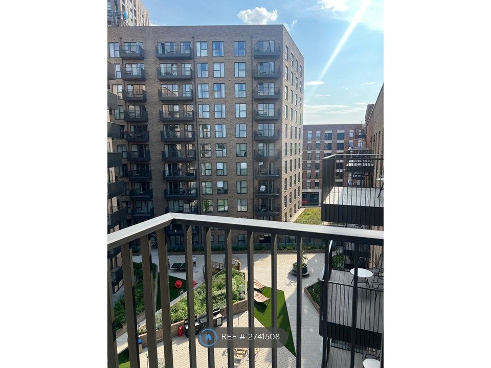 Property photo 2 of 16 Balcony