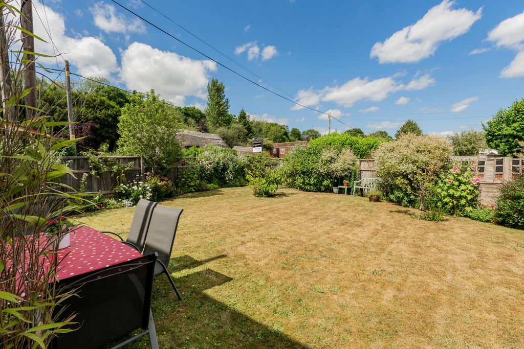 Property photo 3 of 25