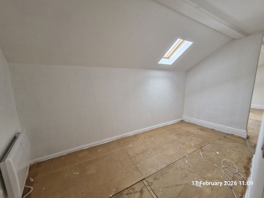 Property photo 3 of 6 20260217_110959