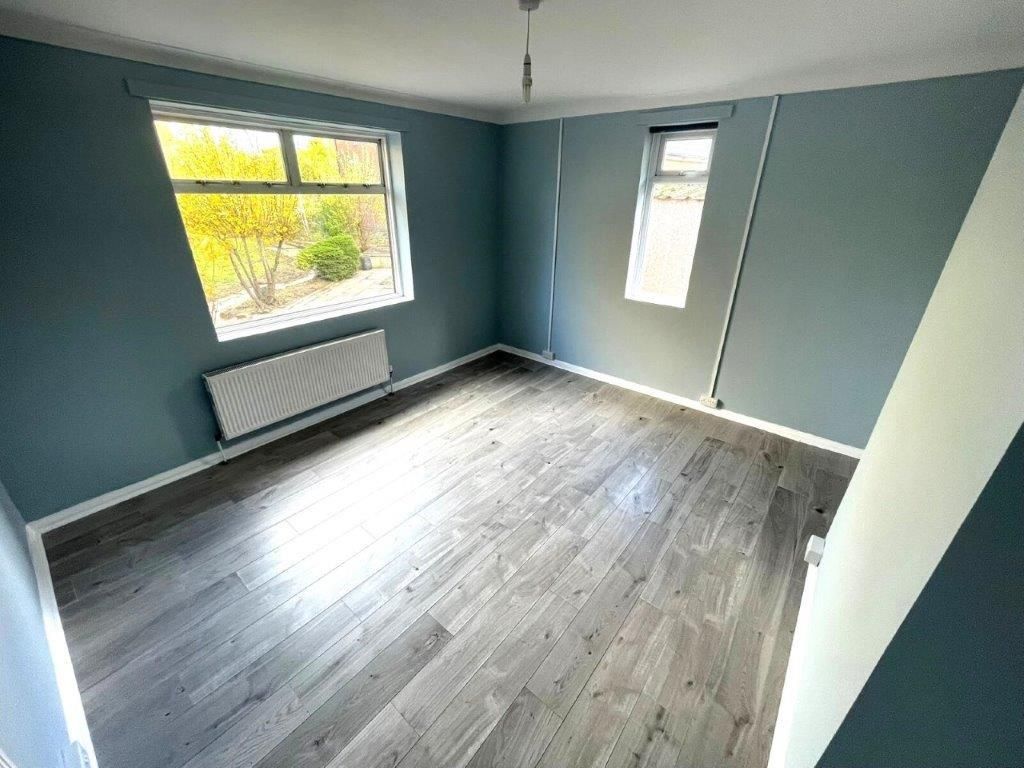 Property photo 3 of 15 14Park.Jpg