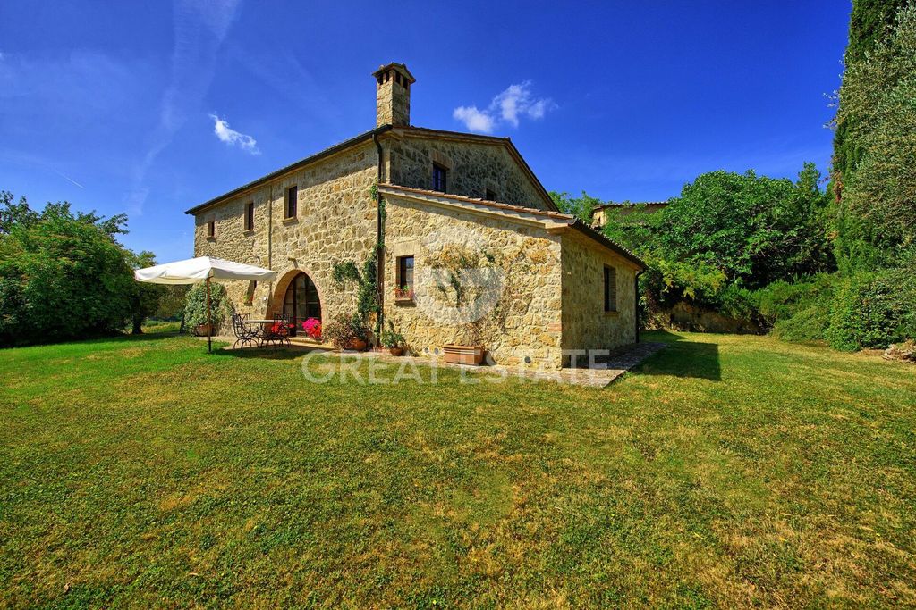 Property photo 1 of 50