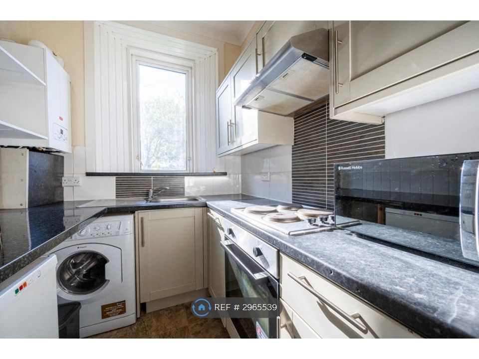 2 bed shared accommodation to rentUnion St, Stirling FK8 photo 4