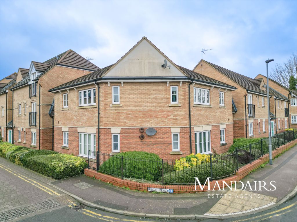 Property photo 1 of 12