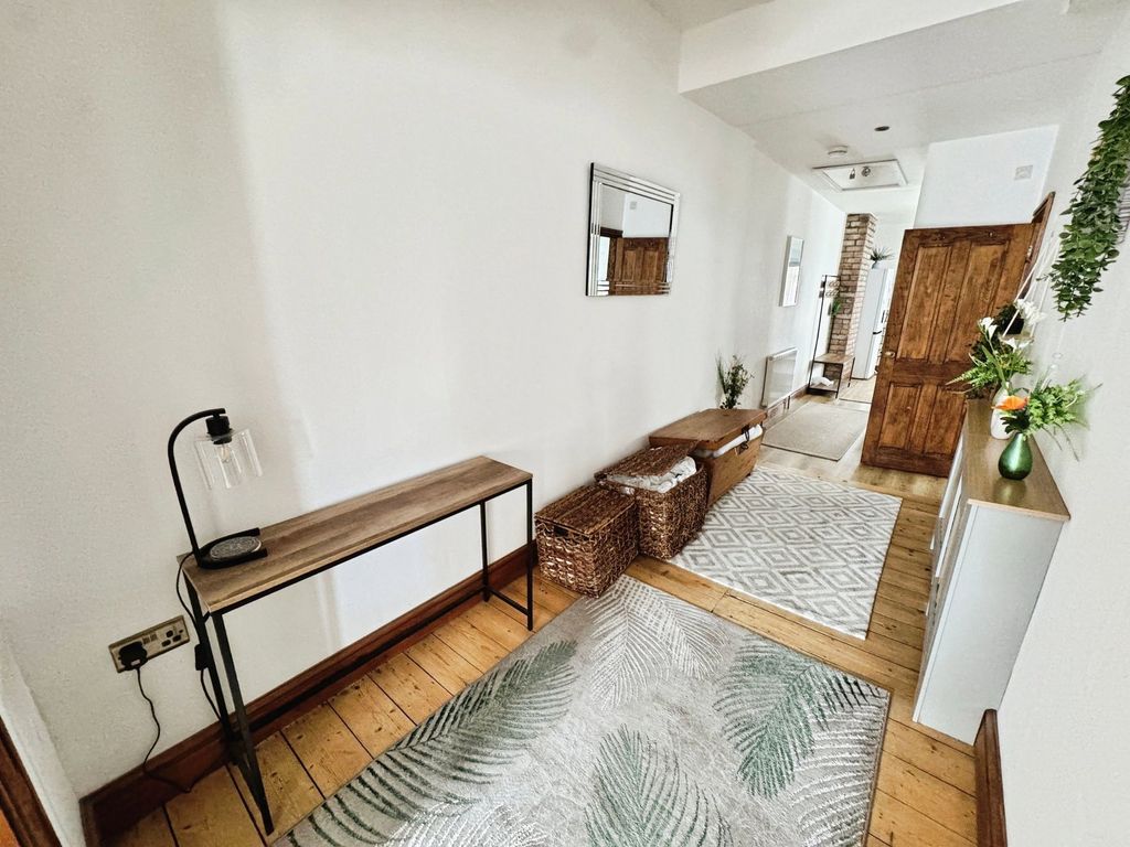 Additional image 8 of 2 bed flat for saleMary Street, Porthcawl CF36