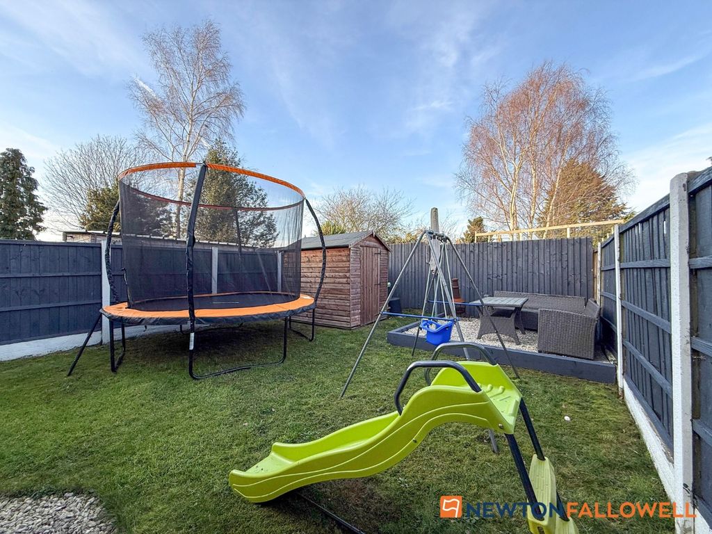 Property photo 3 of 19