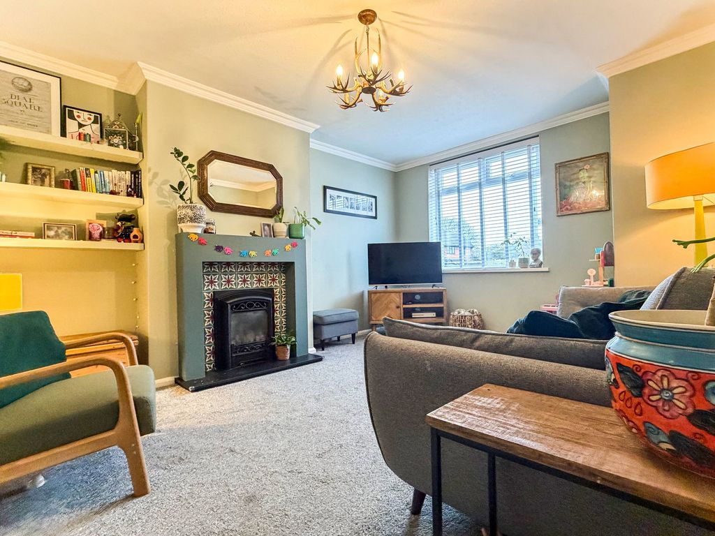 Property photo 2 of 22