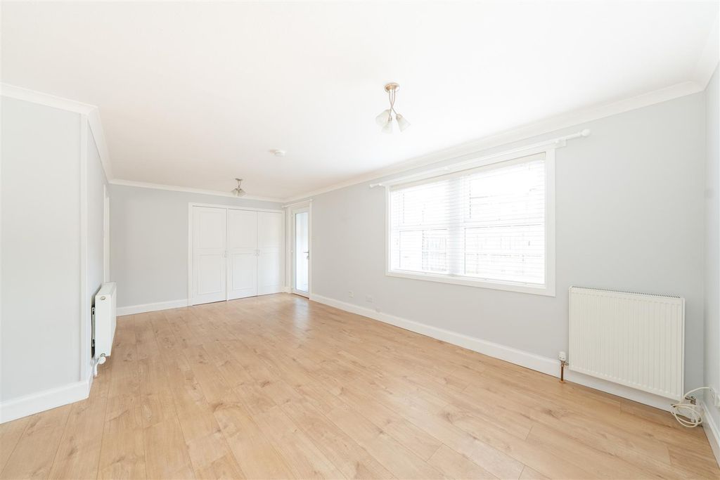 Additional image 4 of 3 bed semi-detached house for sale15 Market Square, Coldstream TD12