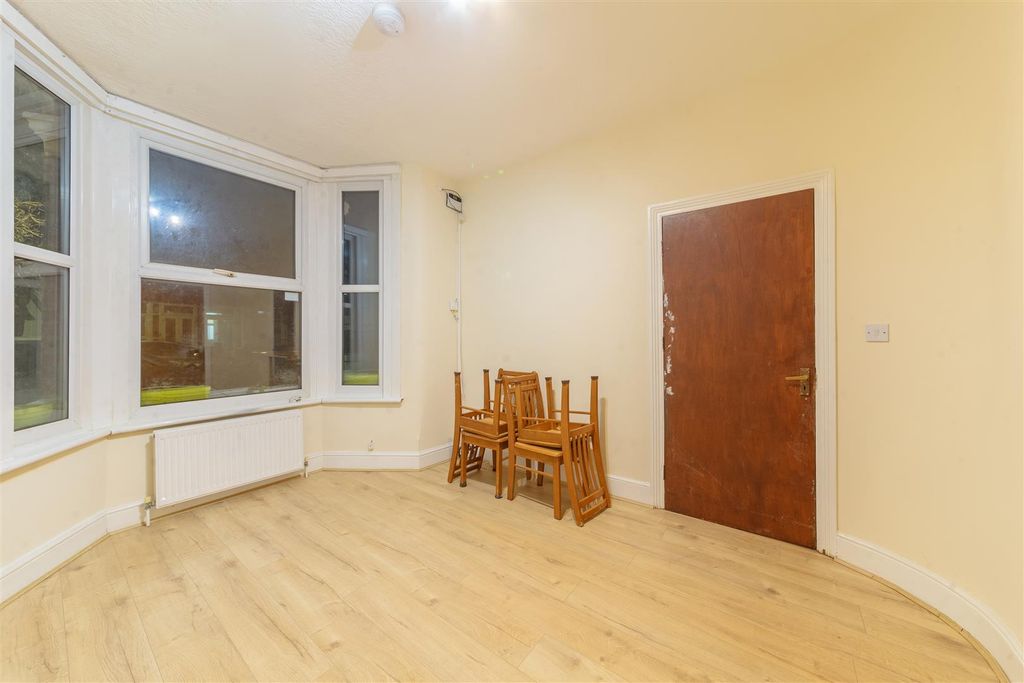 Property photo 3 of 10 Img_0396-Hdr.Jpg