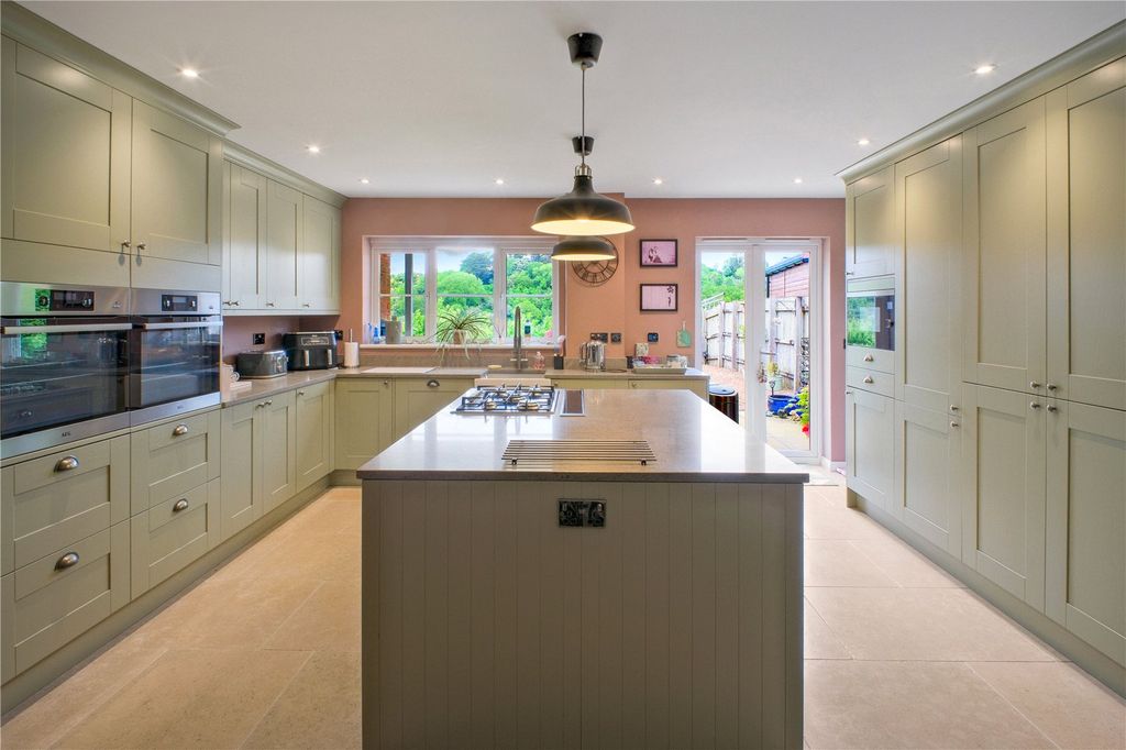 Additional image 5 of 4 bed detached house for saleGreenfield Close, Bideford, Devon EX39