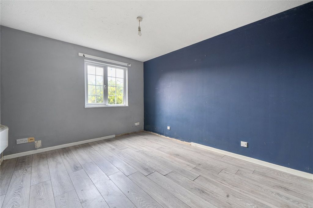 Property photo 3 of 12 Picture No. 14