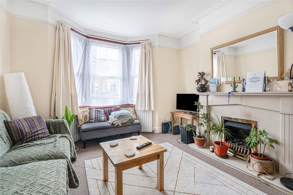 Property photo 2 of 20 Picture No. 07