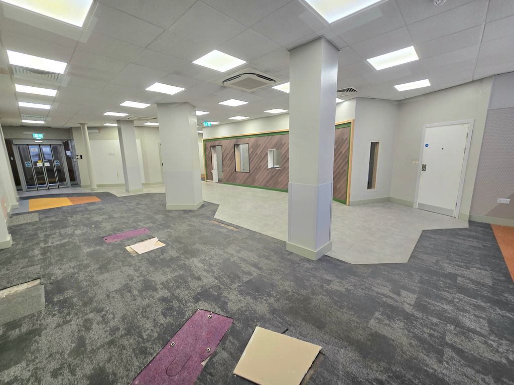 Property photo 3 of 23