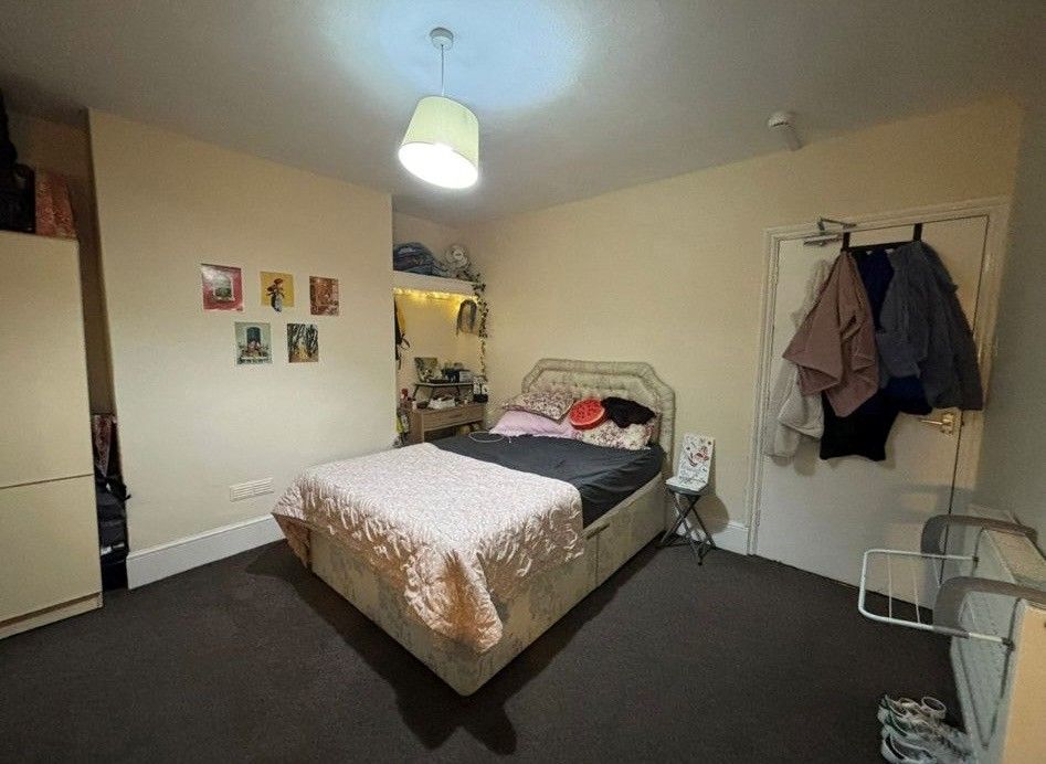 Property photo 1 of 4