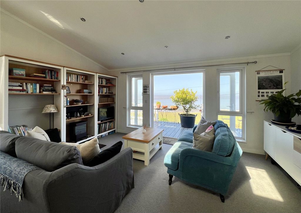 Property photo 2 of 16 Picture No. 02