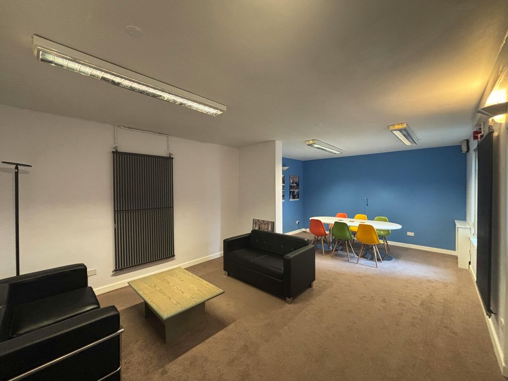 Property photo 3 of 8 Img_4839.Jpeg