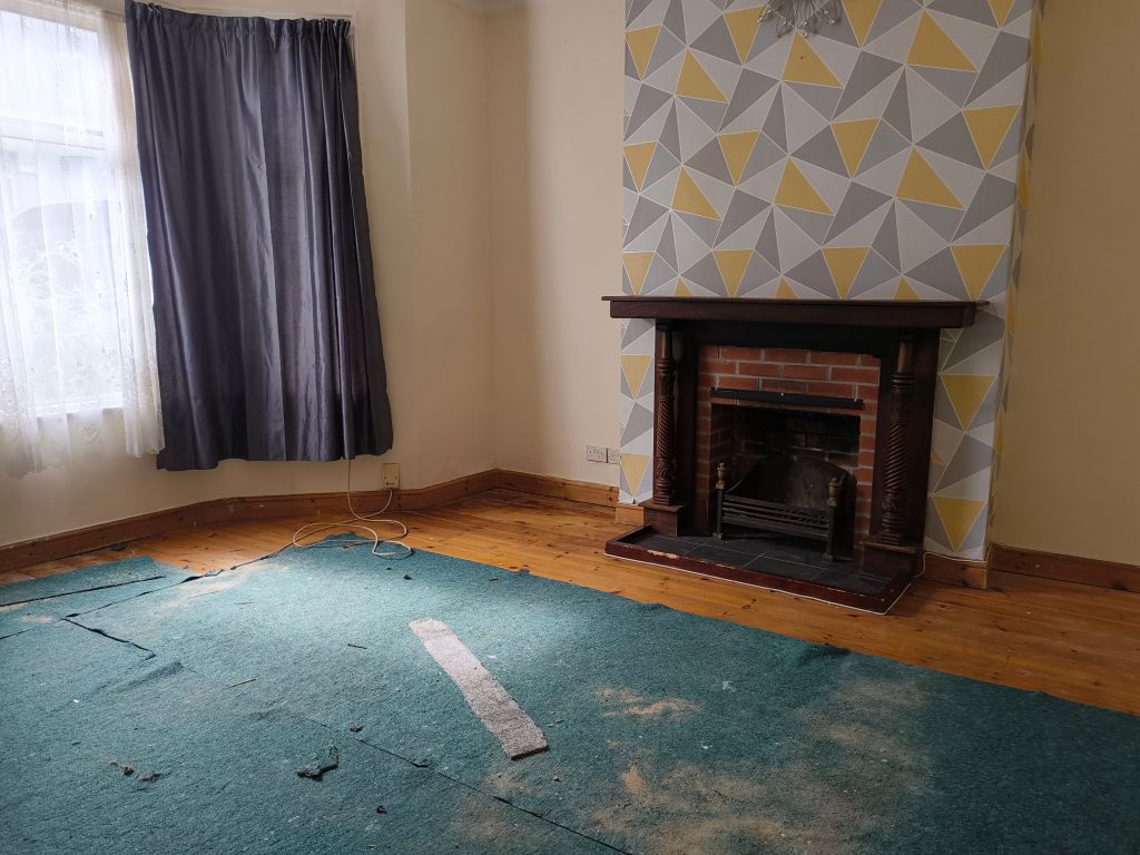 Property photo 2 of 12