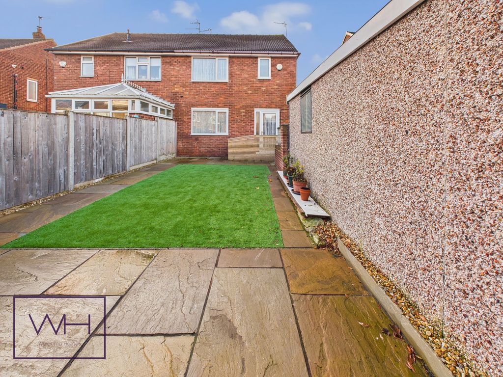 Property photo 2 of 18 Cam03785G0-Pr0326-Still014