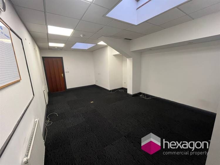 Property photo 2 of 4