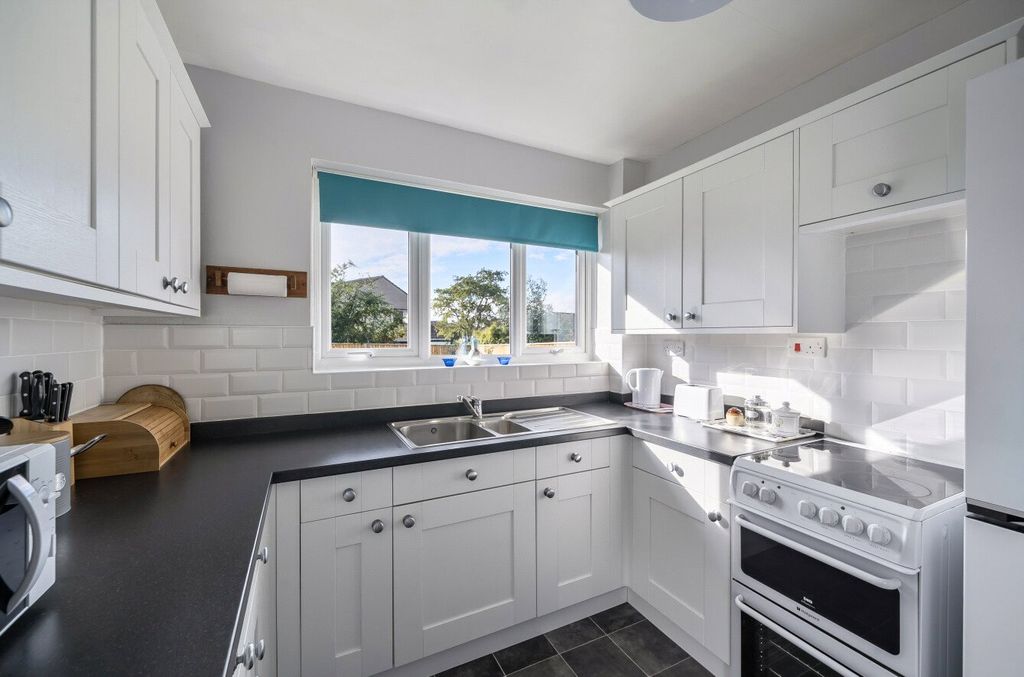 Property photo 3 of 14 Picture No. 14