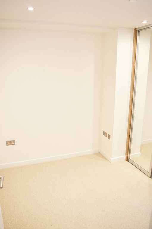 Property photo 3 of 7 Bedroom