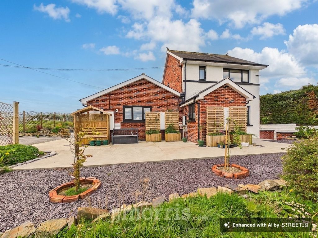 Property photo 1 of 36