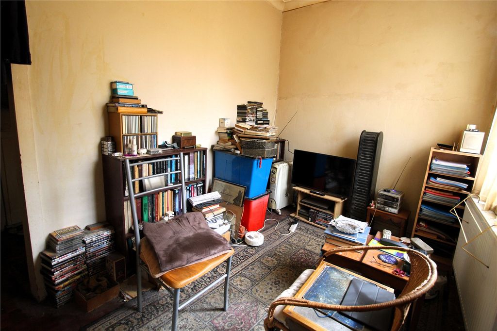 Property photo 3 of 7 Picture No. 05
