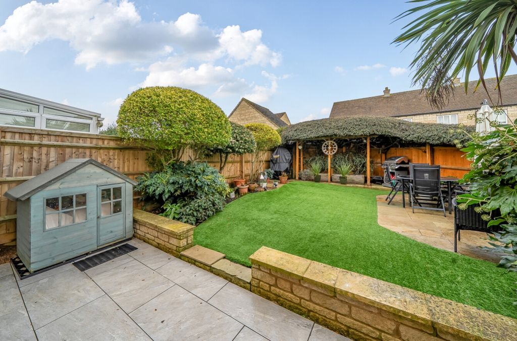 Property photo 1 of 20 1382578-3-6964Dff111451