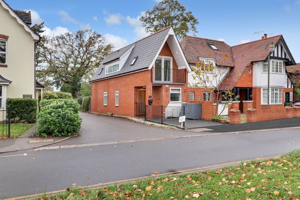 Property photo 1 of 14