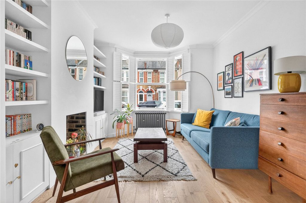 Property photo 3 of 27 Picture No. 39