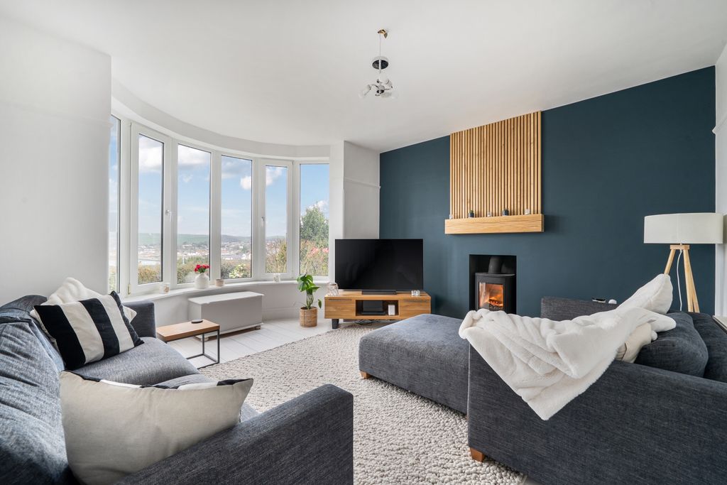 Property photo 2 of 22 1416558-12-699d827334574